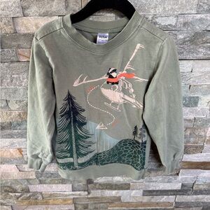 Carters sweater /. Green Graphic Sweatshirt with Skiing Design